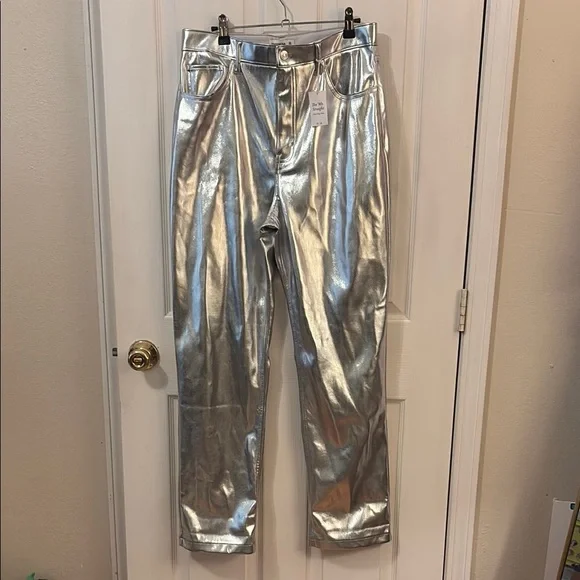 Abercrombie Silver Metallic Pants - Picture 1 of 2